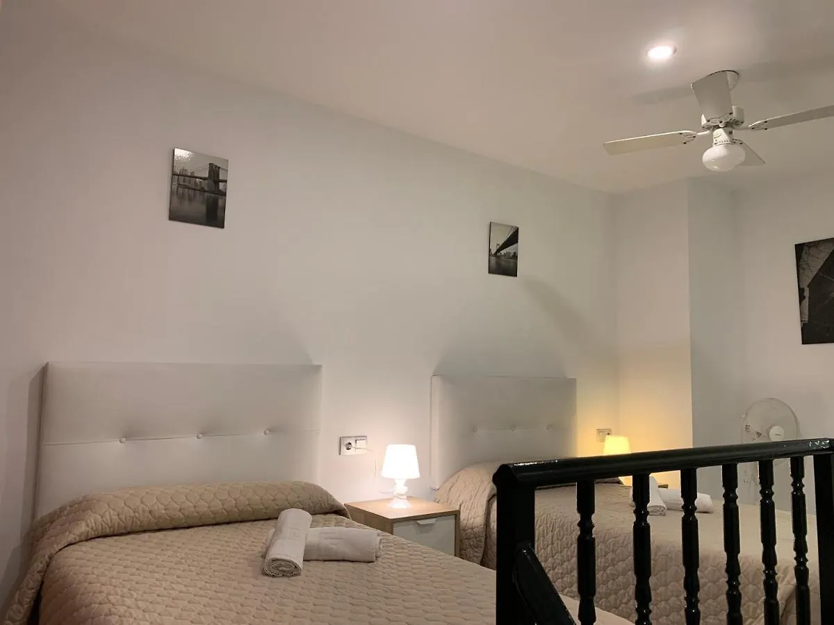 Apartamentos Las Rosas de Capistrano Nerja 0*,