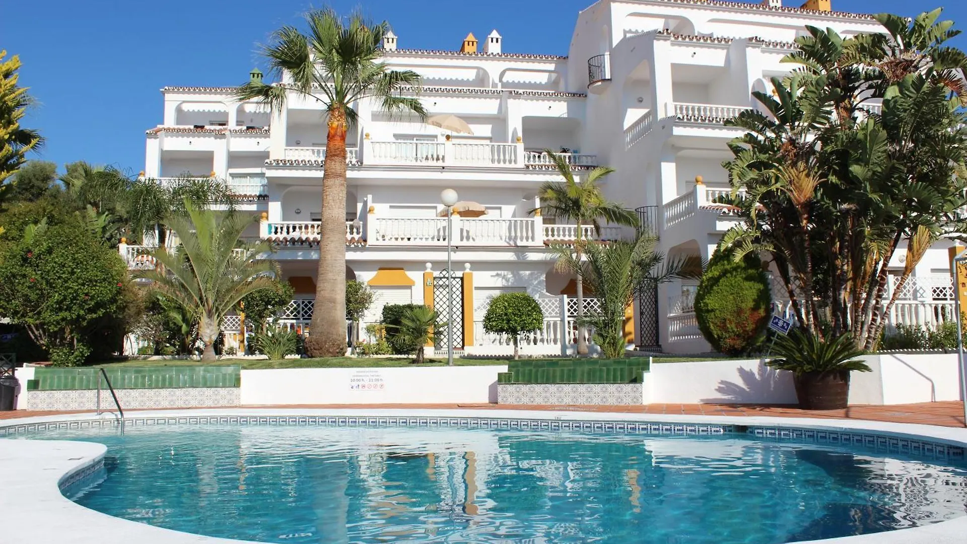 Apartamentos Las Rosas de Capistrano Nerja España