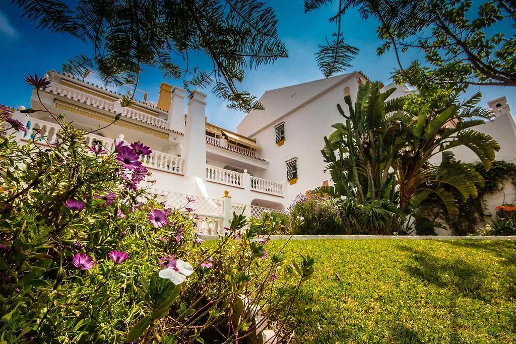 Apartment Apartamentos Las Rosas De Capistrano Nerja