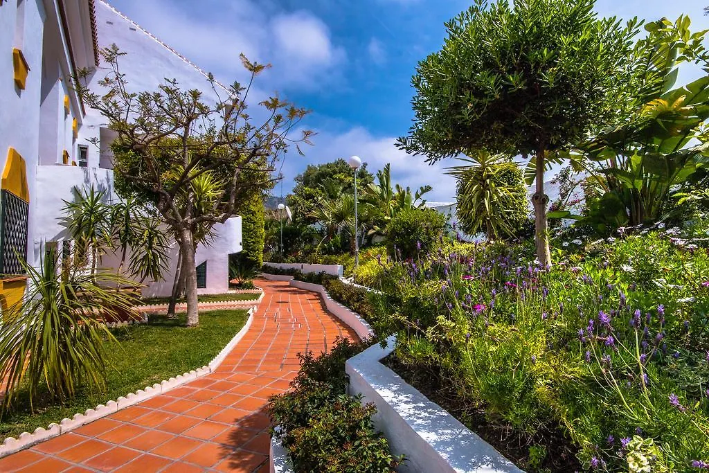 Apartamentos Las Rosas de Capistrano Nerja 0*,  España