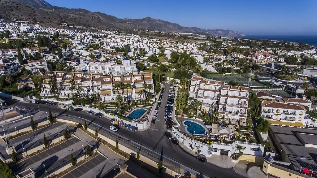 Apartamentos Las Rosas de Capistrano Nerja 0*,