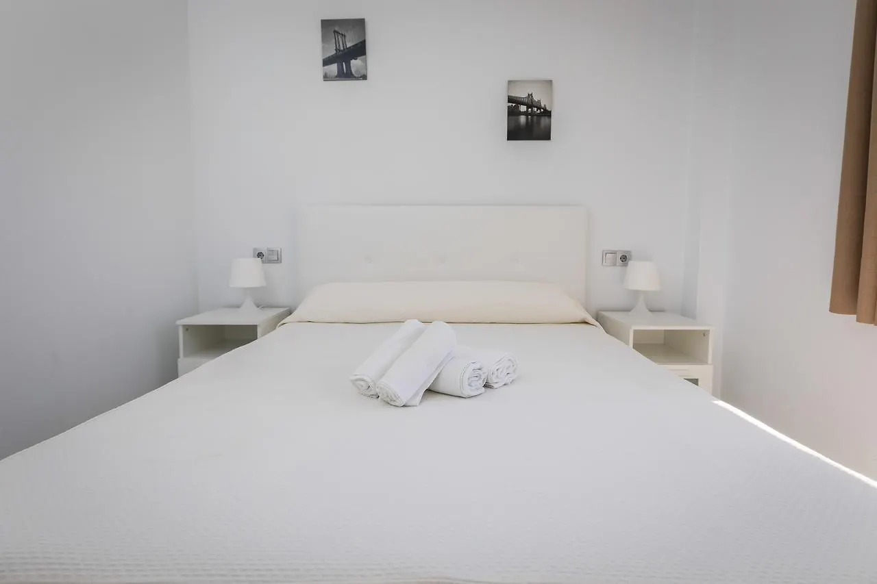 Apartamentos Las Rosas de Capistrano Nerja