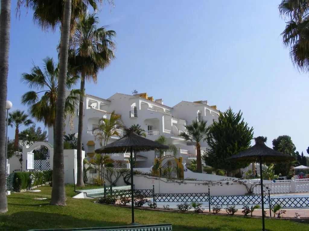 Apartamentos Las Rosas De Capistrano Nerja Lägenhet